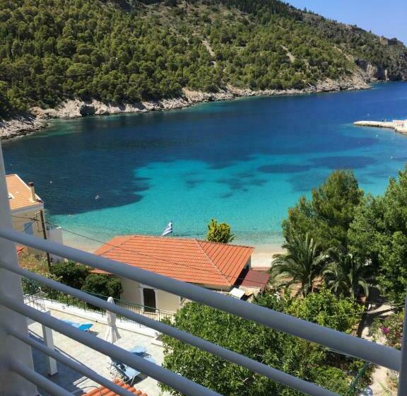 پانسیون Vassilis Retreat