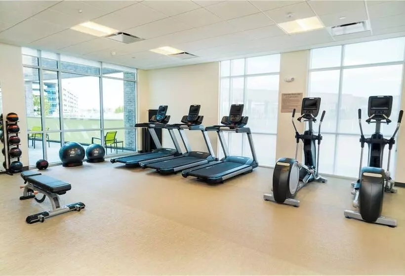 هتل Springhill Suites Spokane Airport