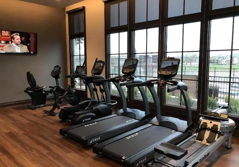 ホテル The Inn At Meadowbrook