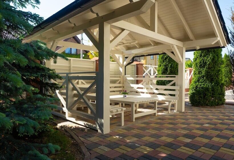 Pensjonat Guest House Shtenvald