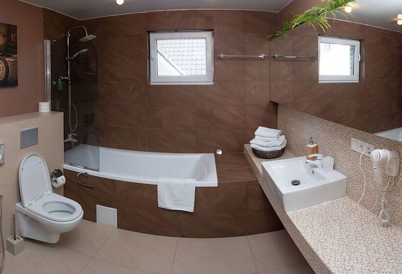 Pensjonat Guest House Shtenvald