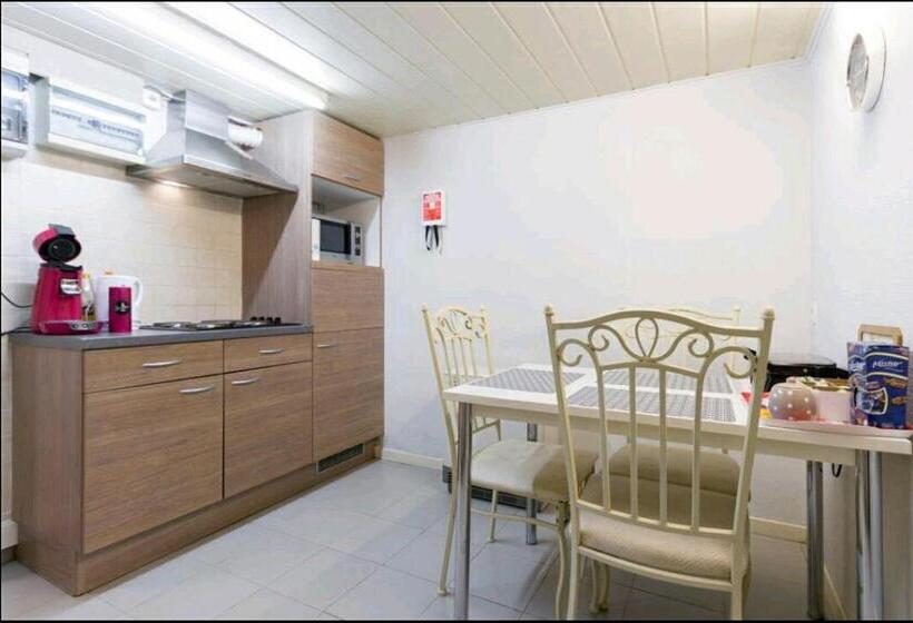 Общежитие Homestay Gent Merelbeke Self Check In Service