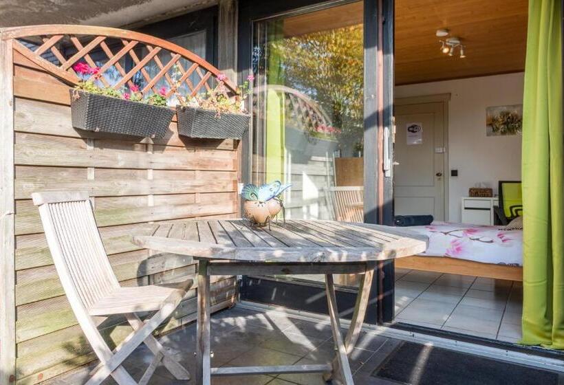 Общежитие Homestay Gent Merelbeke Self Check In Service