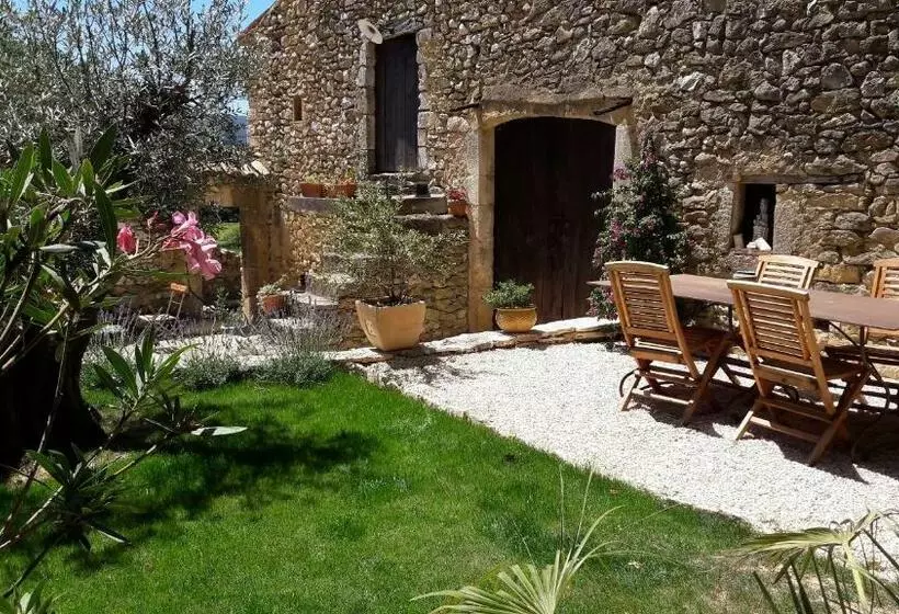 Aamiaismajoitus (B&B) Le Mouleyras