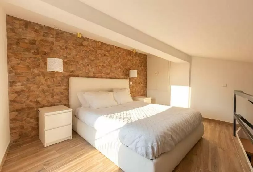 Aamiaismajoitus (B&B) Villa Alzira