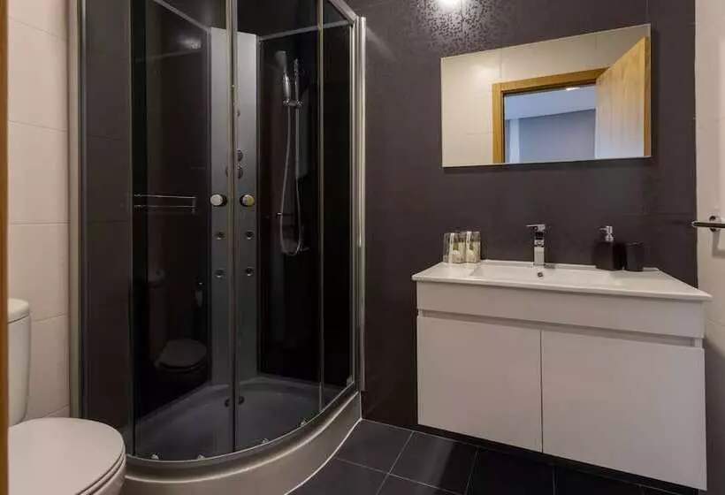 Aamiaismajoitus (B&B) Villa Alzira