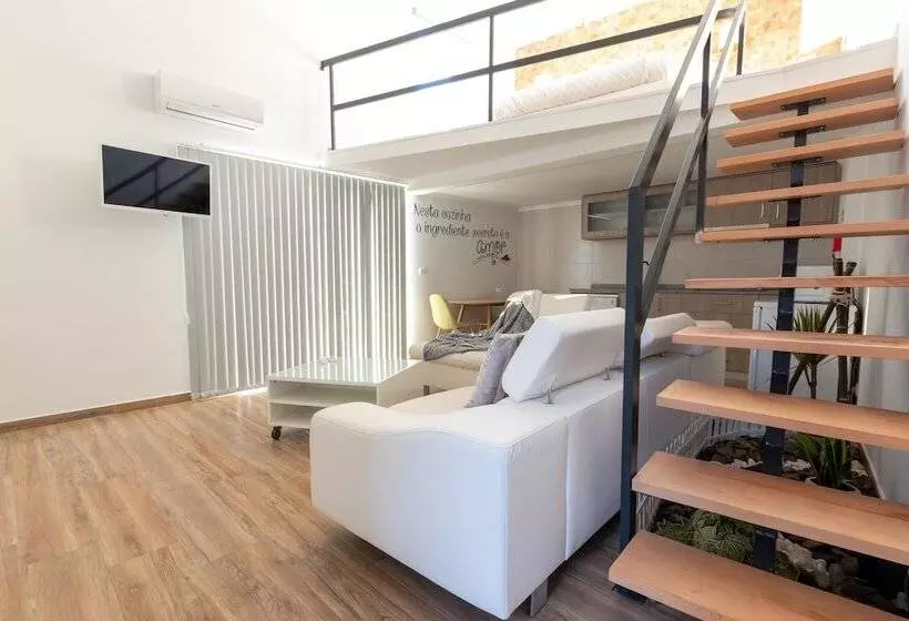 Aamiaismajoitus (B&B) Villa Alzira