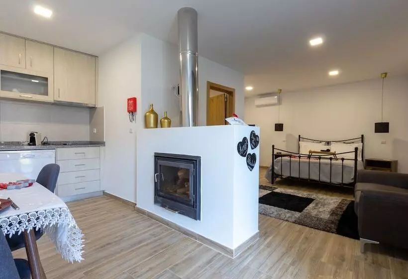 Aamiaismajoitus (B&B) Villa Alzira