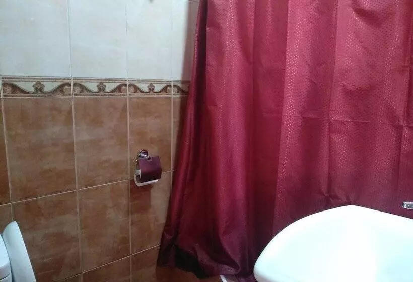 هتل Edemi
