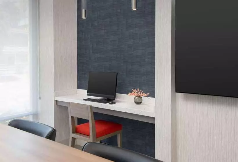 ホテル Hilton Garden Inn San Jose Airport