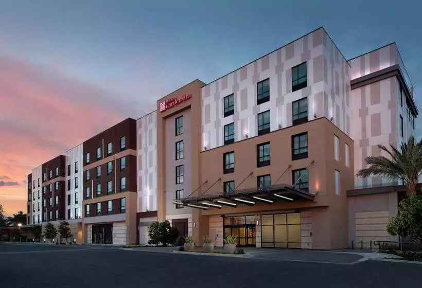 ホテル Hilton Garden Inn San Jose Airport