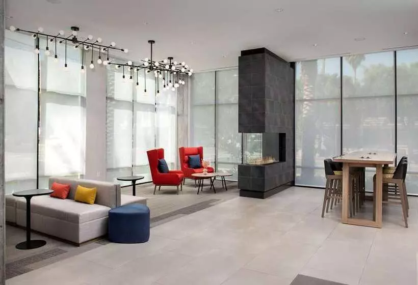 ホテル Hilton Garden Inn San Jose Airport