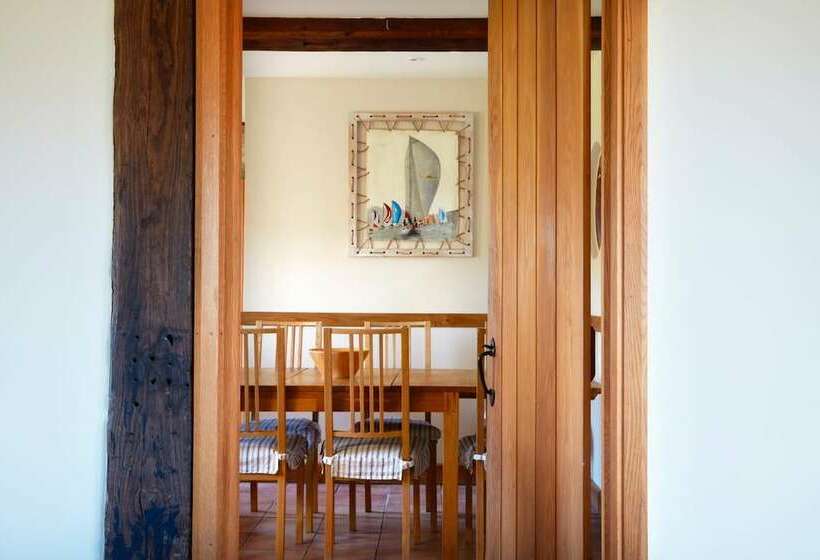 فندق The Granary