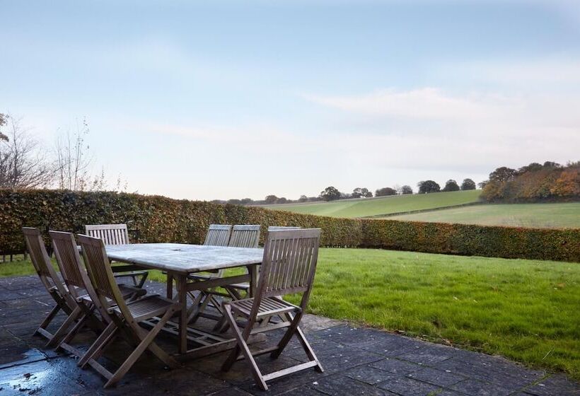 فندق The Granary