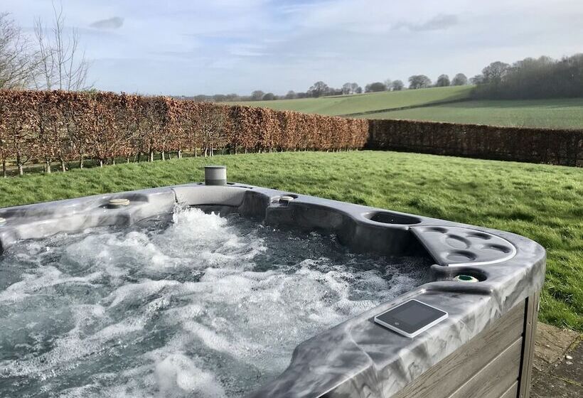 فندق The Granary