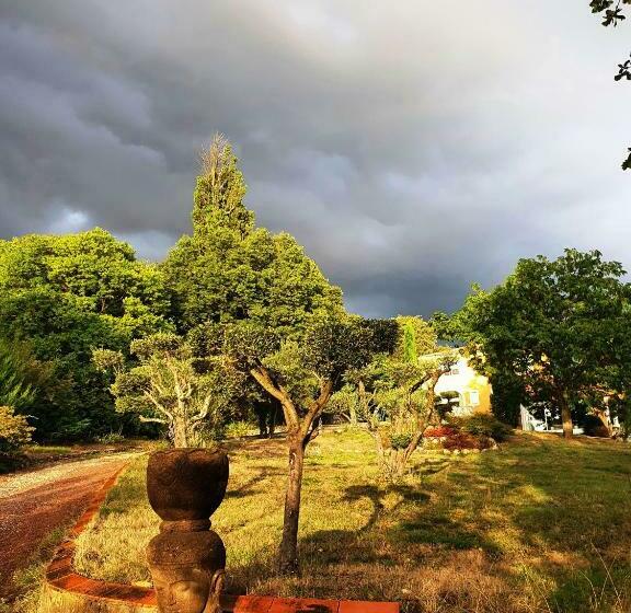 펜션 Montèze Paradis