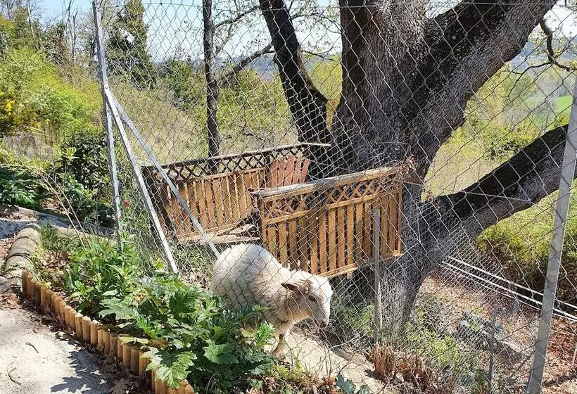 Majatalo Montèze Paradis