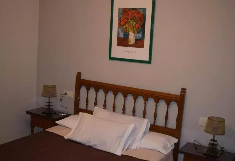 فندق فئة نجمة واحدة Pension Waksman