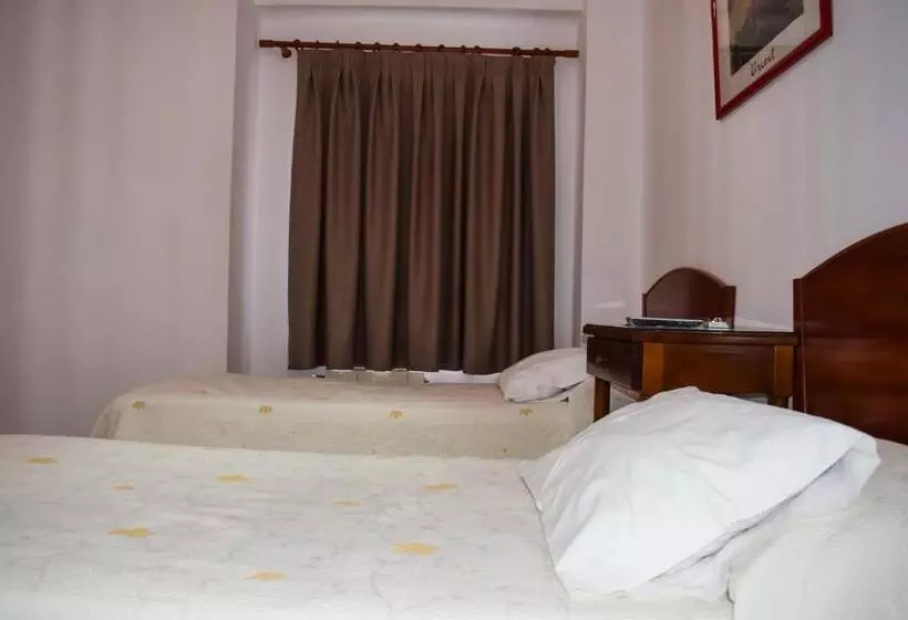 فندق فئة نجمة واحدة Pension Waksman