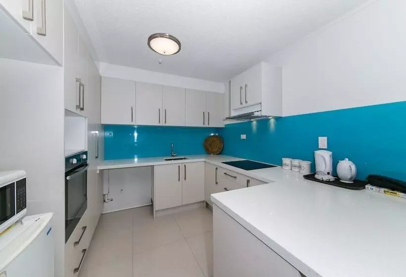 בית מלון כפרי Airport Gateway