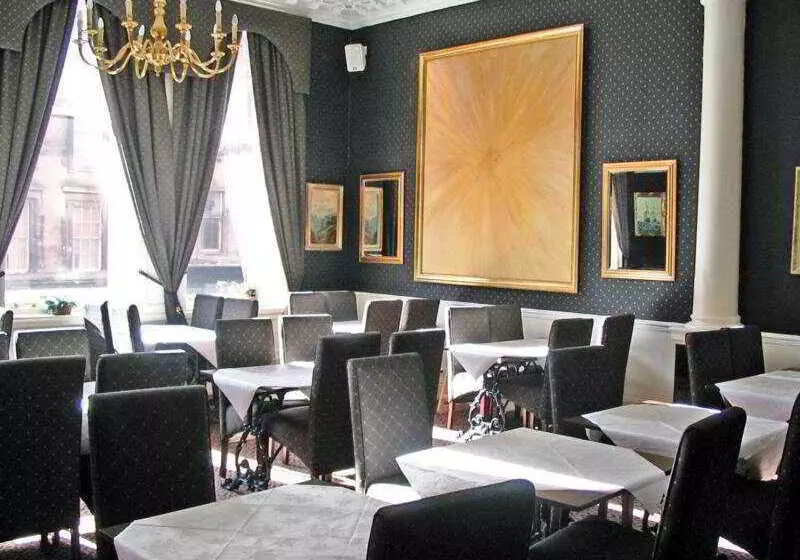 هتل Alexander Thomson