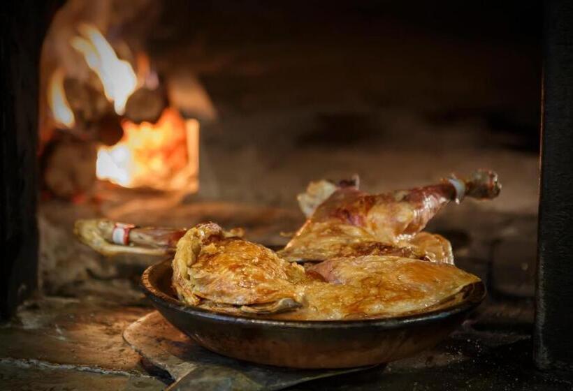 בית מלון כפרי Azofra