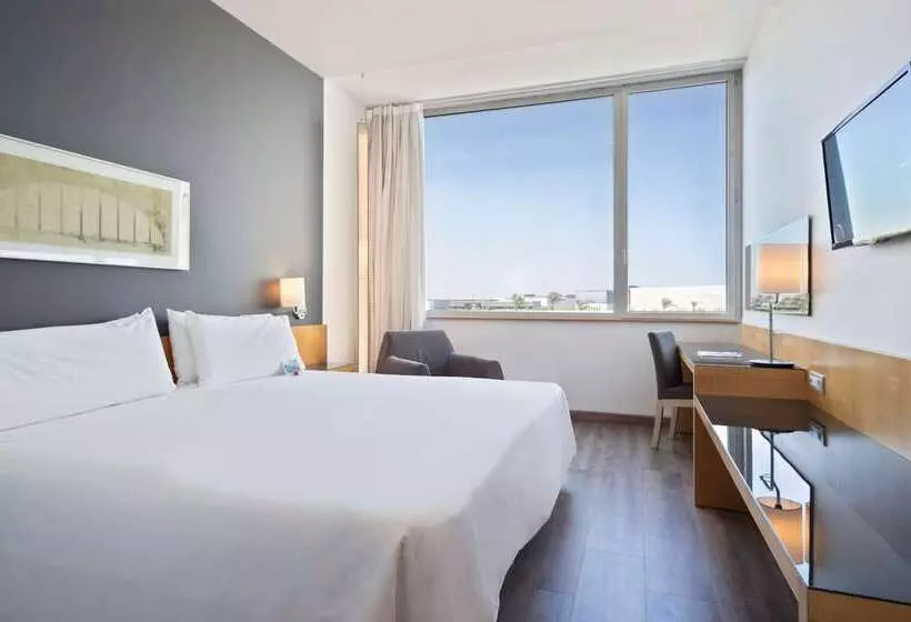 בית מלון כפרי Innside By Meliá Barcelona Aeropuerto