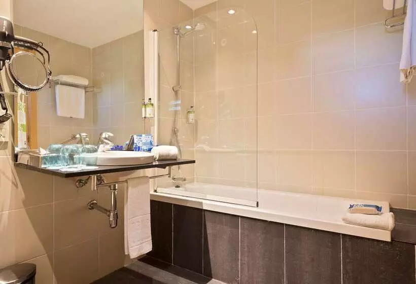 בית מלון כפרי Innside By Meliá Barcelona Aeropuerto