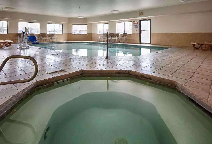 בית מלון כפרי Best Western Borger Inn