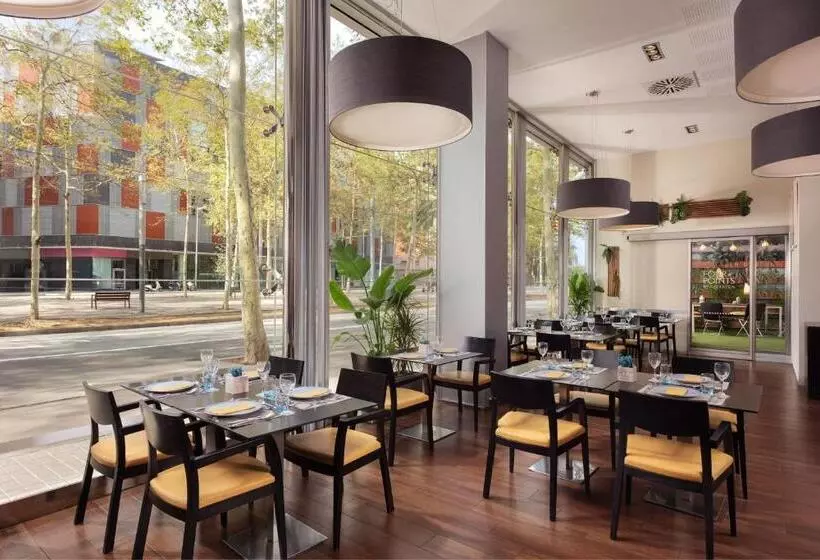 Отель Four Points By Sheraton Barcelona Diagonal
