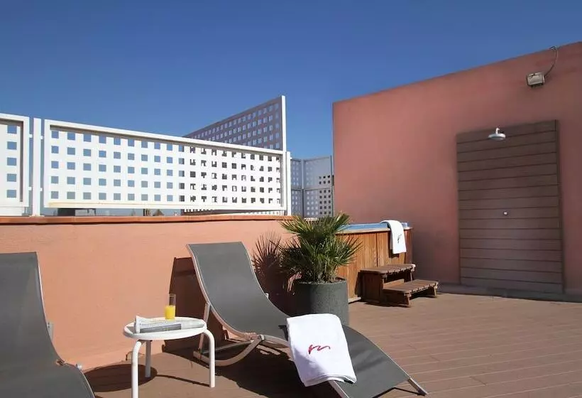 Отель Garbi Millenni