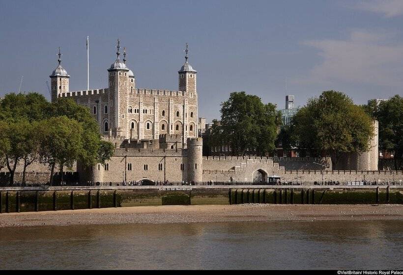 Hotelli Holiday Inn Express London Wandsworth, An Ihg