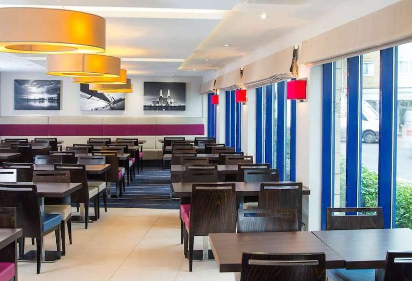 Hotelli Holiday Inn Express London Wandsworth, An Ihg