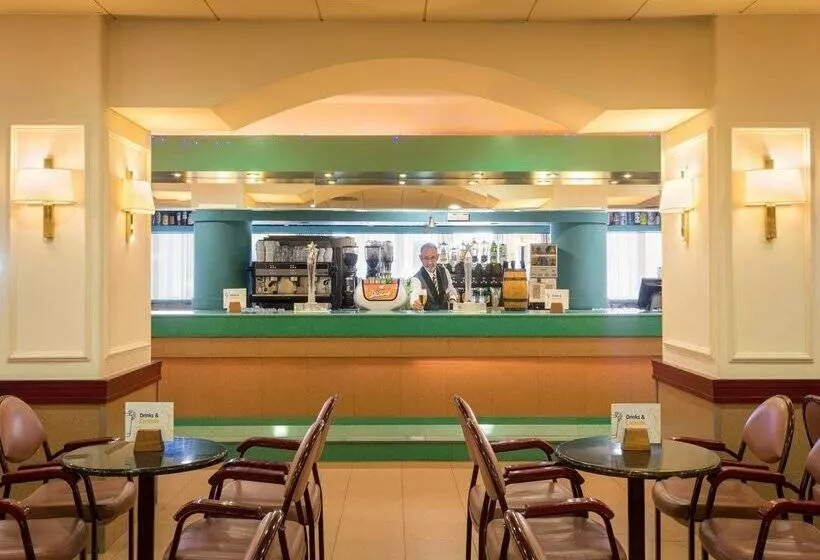 ホテル htop royal star