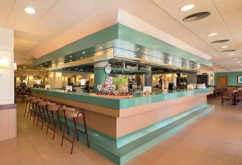 ホテル htop royal star