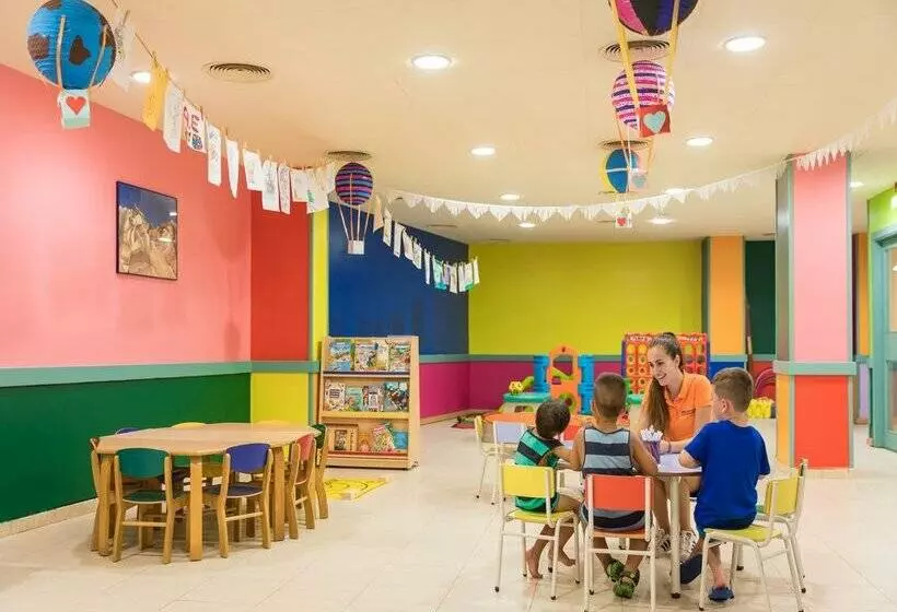 ホテル htop royal star