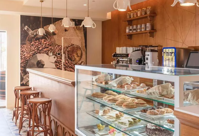 ホテル Iberostar Waves Royal Andalus