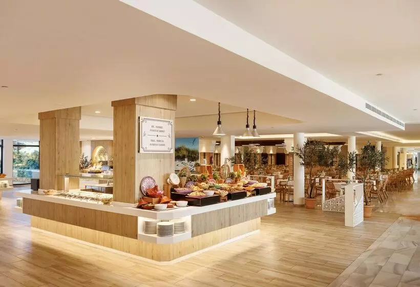 ホテル Iberostar Waves Royal Andalus