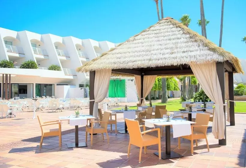 ホテル Iberostar Waves Royal Andalus