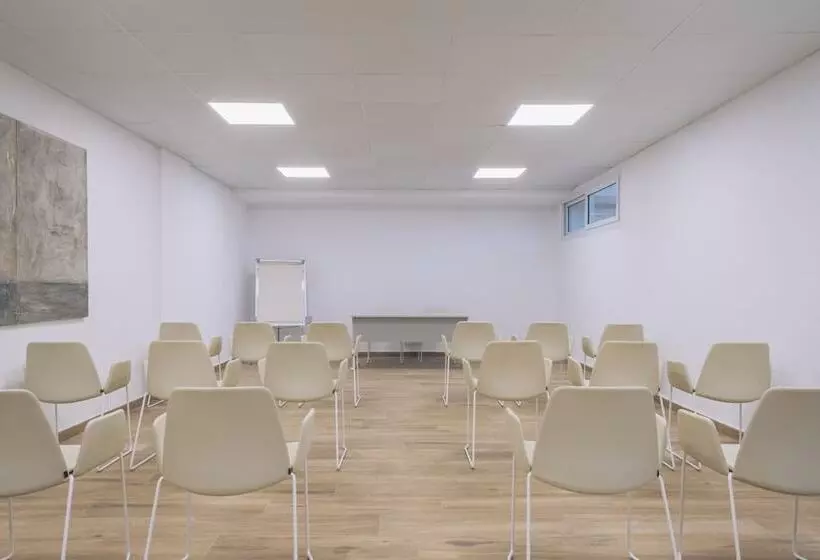 ホテル Iberostar Waves Royal Andalus