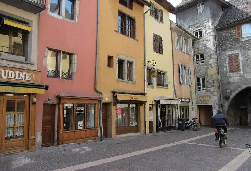 Отель Icône Hôtel  Annecy