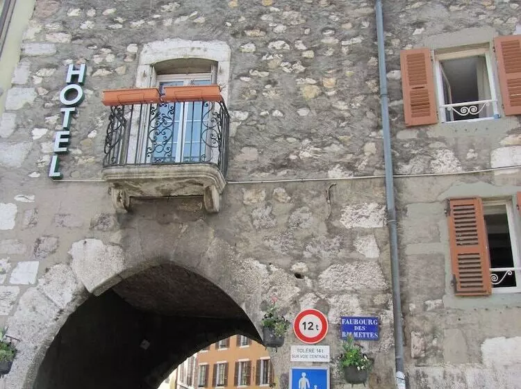 Отель Icône Hôtel  Annecy