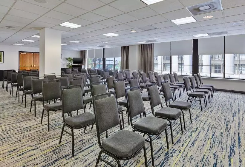 Отель Indigo Detroit Downtown, An Ihg