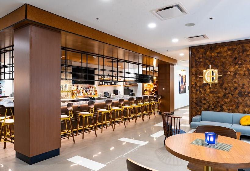 هتل Indigo Detroit Downtown, An Ihg