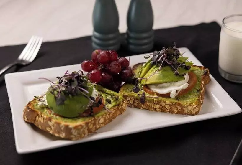 Отель Indigo Detroit Downtown, An Ihg