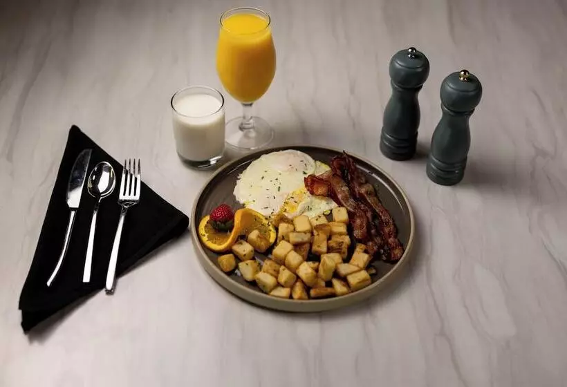 Отель Indigo Detroit Downtown, An Ihg