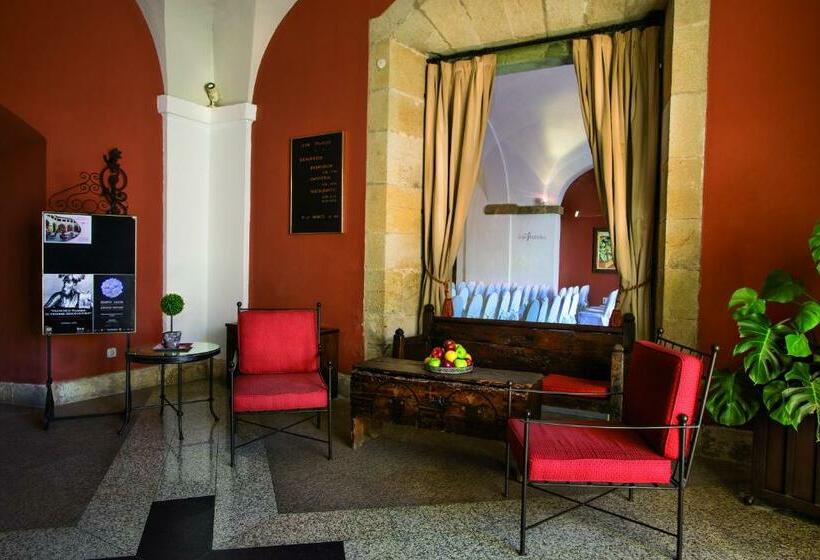 酒店 Izan Trujillo