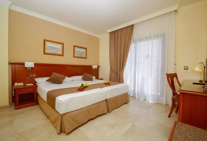 فندق Mainake Costa Del Sol