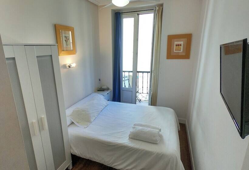 فندق Pension Anne