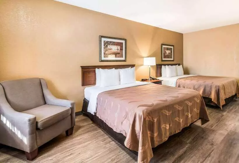 호텔 Quality Inn Arkadelphia   University Area